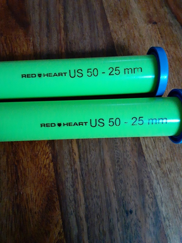 Red Heart JUMBO Plastic Knitting Needles - 14