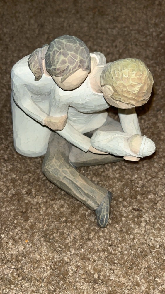 Demdaco Willow Tree 2000 Susan Lordi New Life Family Newborn Figurine  
