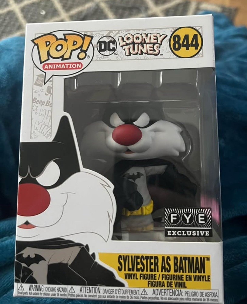 Funko Pop Looney Tunes Sylvester as Batman Exclusive 844 Limited Edition Collectible