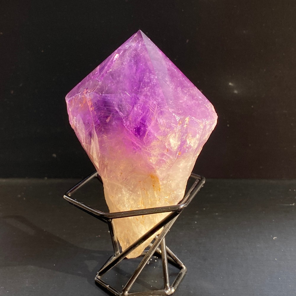 Natural Purple Amethyst Quartz Pyramid for Chakra Healing & Reiki Energy
