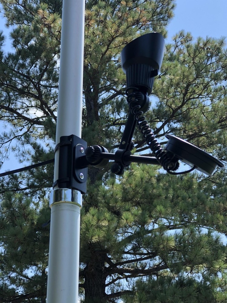 3 LED Solar Powered Flag Pole Spot Light Spotlight Flagpole