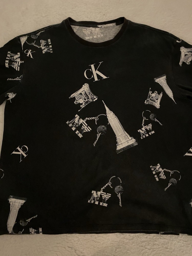 Y2K MEN'S CALVIN KLEIN New York MONOGRAM CREWNECK TEE BLACK