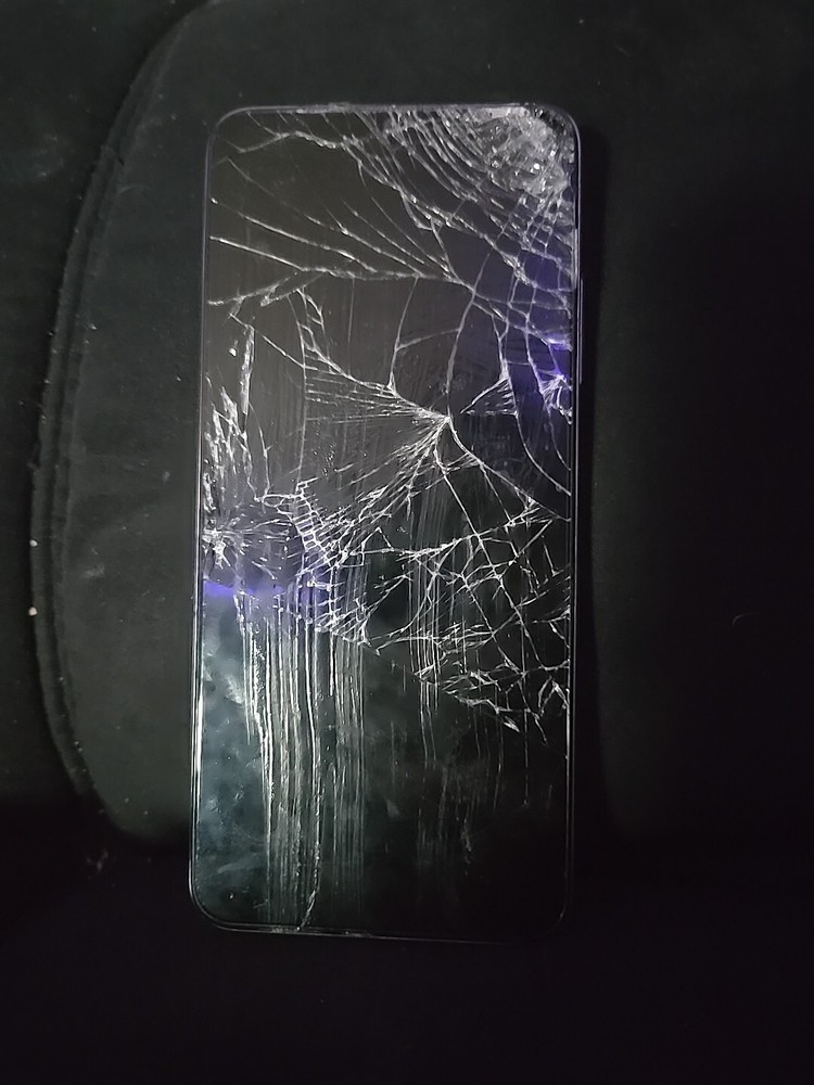 PREBROKE PHONE!! Or A Coaster...