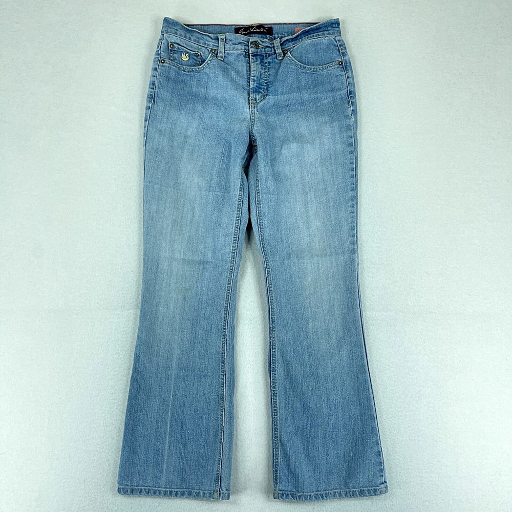 Gloria Vanderbilt Women's Blue Bootcut Jeans Size 6 30x29 Mid Rise Denim Wash