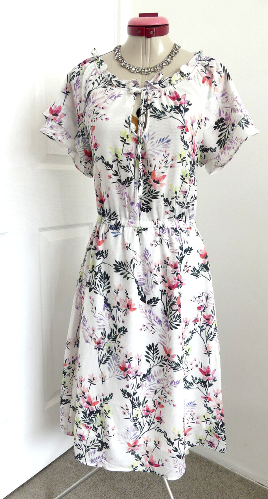 Emerge White Pastel Floral Print Feminine Frill Short Sleeve Dress Size 8 NWT
