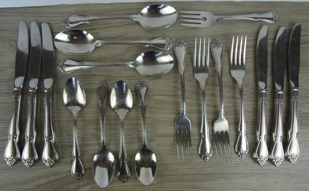 Oneida True Rose Arbor 18-Piece Flatware Set with Replacements and Wear Scuffs