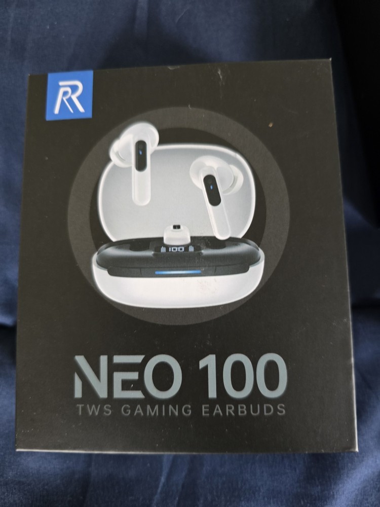 RYR 2.4GHz Wireless Gaming Earbuds with Bluetooth 5.3 in White