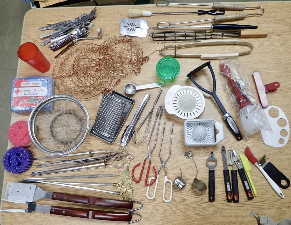 lot kitchen hand tools gadgets grill accessories silverware tumbler basket