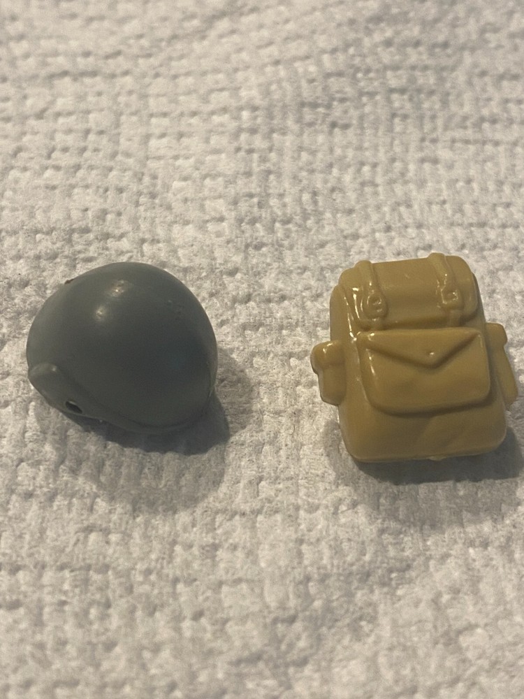 GI JOE Vintage Accessory Pack GRUNT (v1) Authentic HELMET & BACKPACK NO REPRO