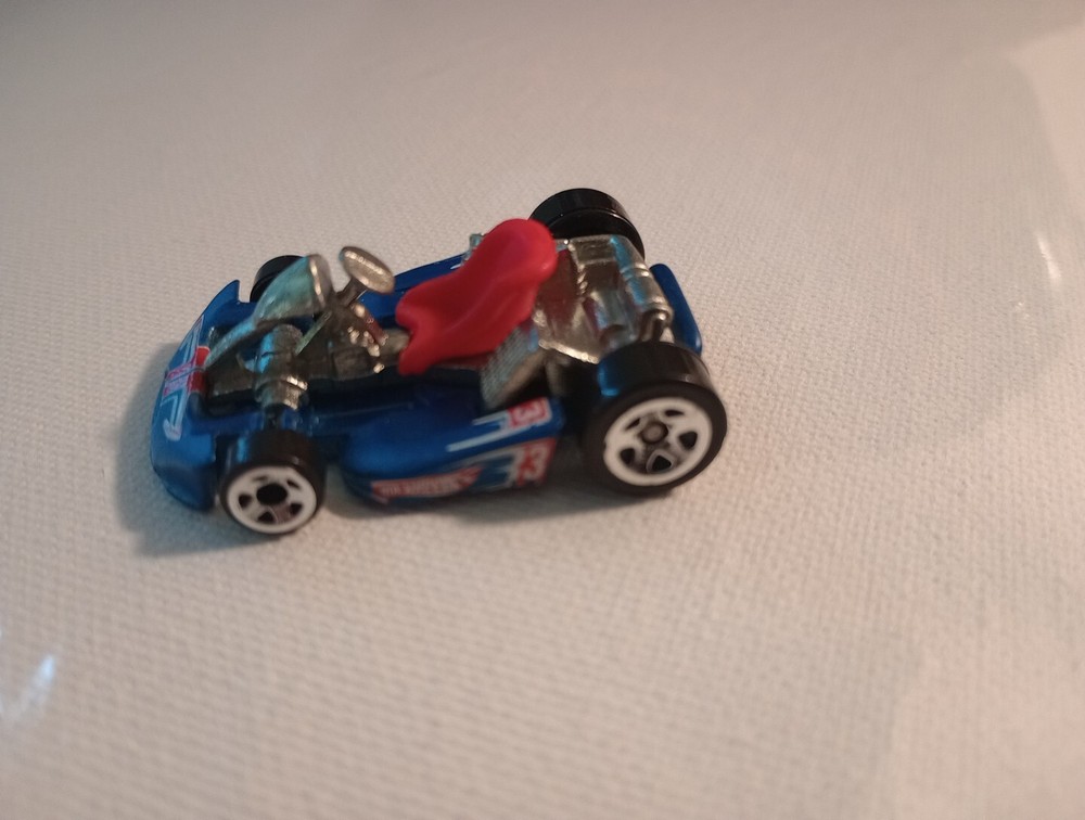 *LOOK BLISTER PULL! Hotwheels 1997 Diecast Blue 1:75