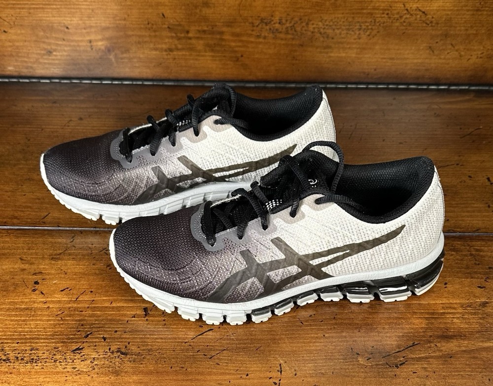 ASICS Gel Quantum 180 4 Womens 6.5 Black Gray Shock-Absorbing Running Sneakers