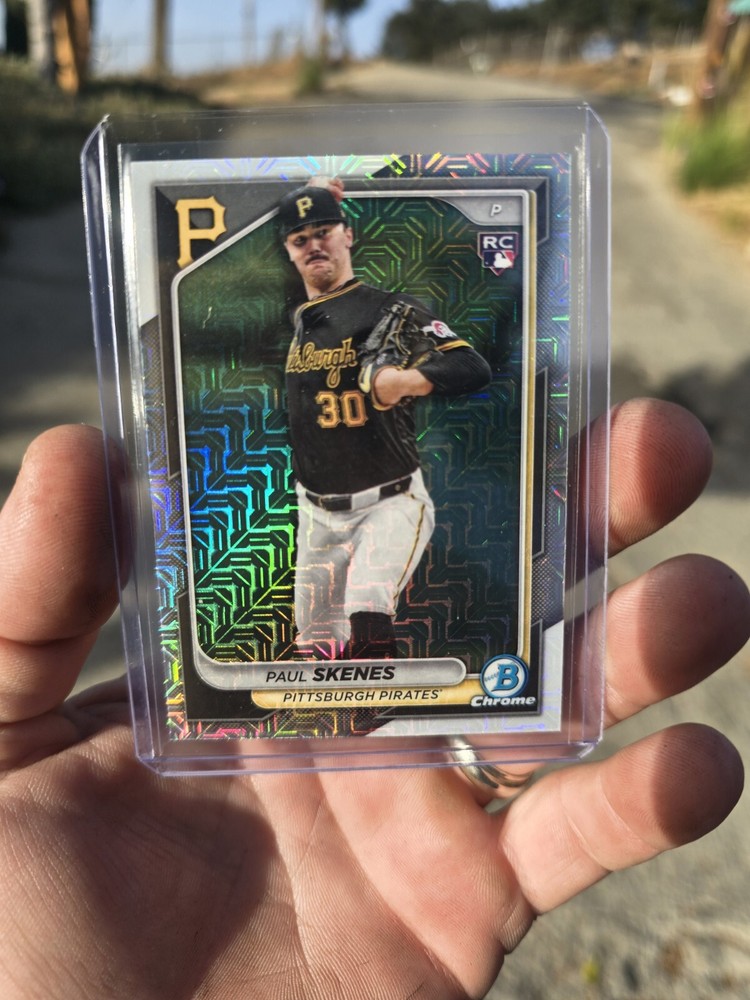 2024 Bowman Chrome Mega- PAUL SKENES RC -Mojo Refractor SP MINT!