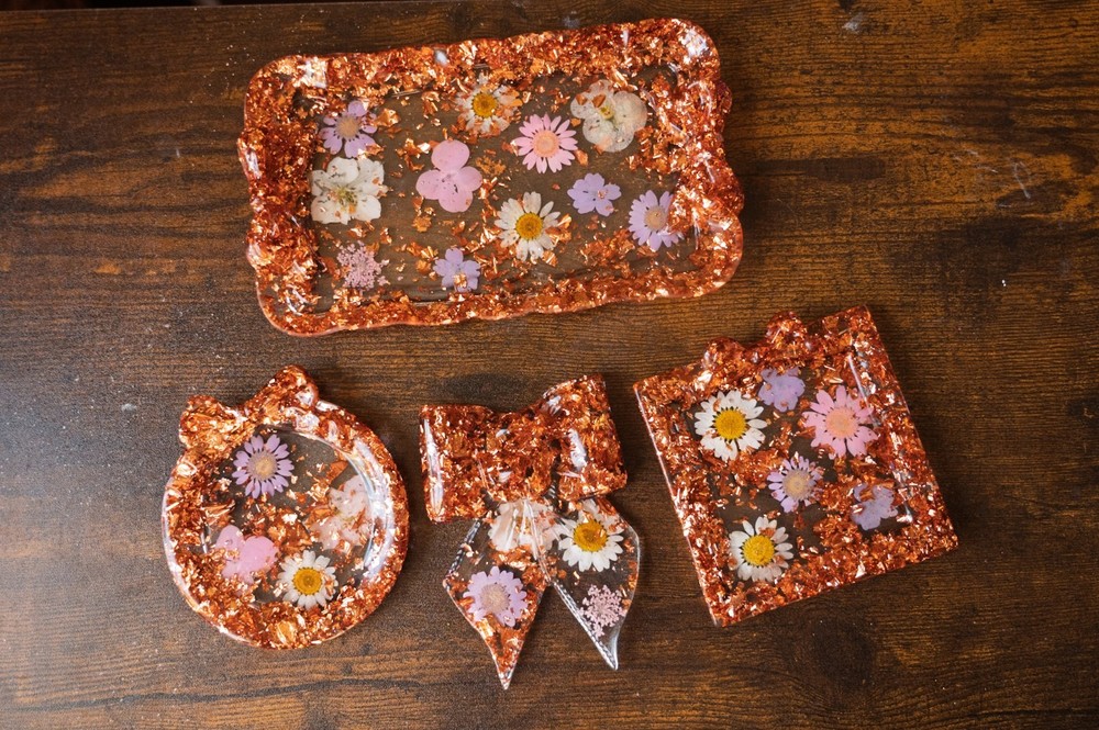 4 Piece Set Rose Gold and Flowers Jewelry Tray Trinket Dish