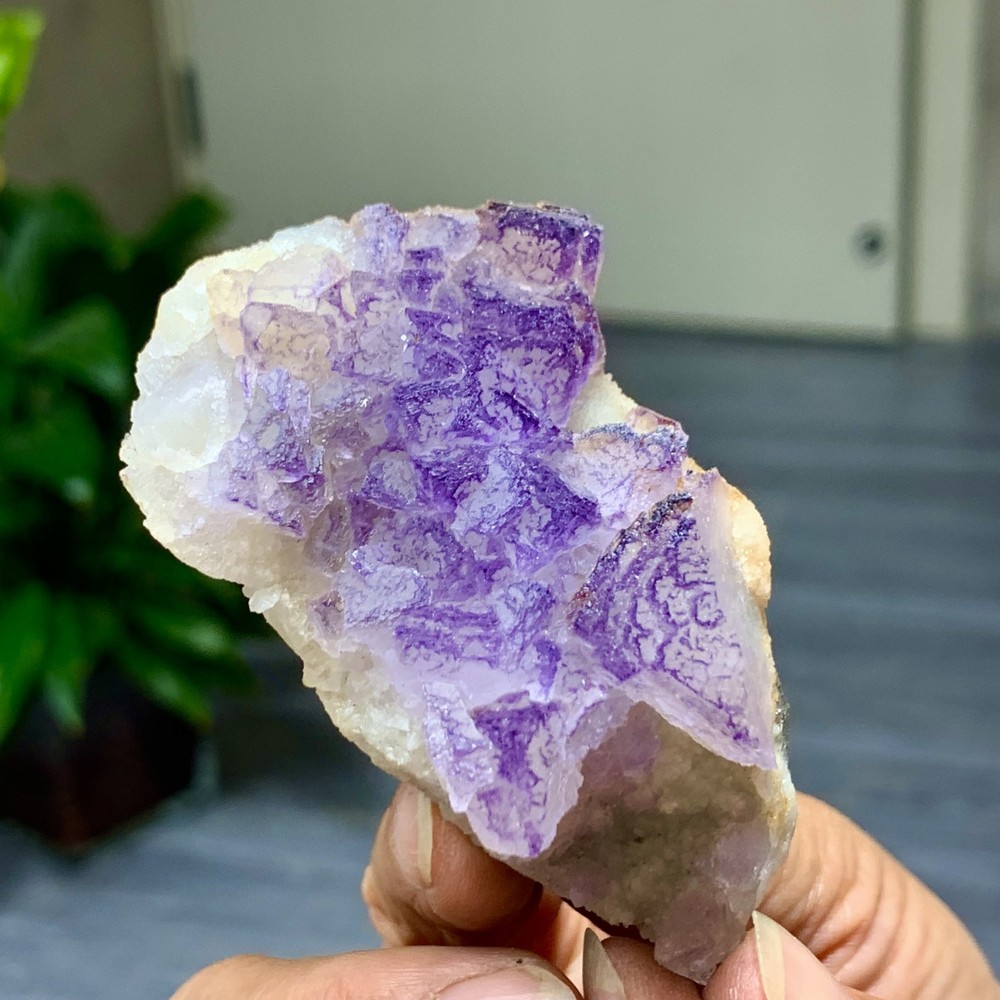 89G Natural Purple QR Code Fluorite Cluster Crystal Mineral Specimen from Guizhou