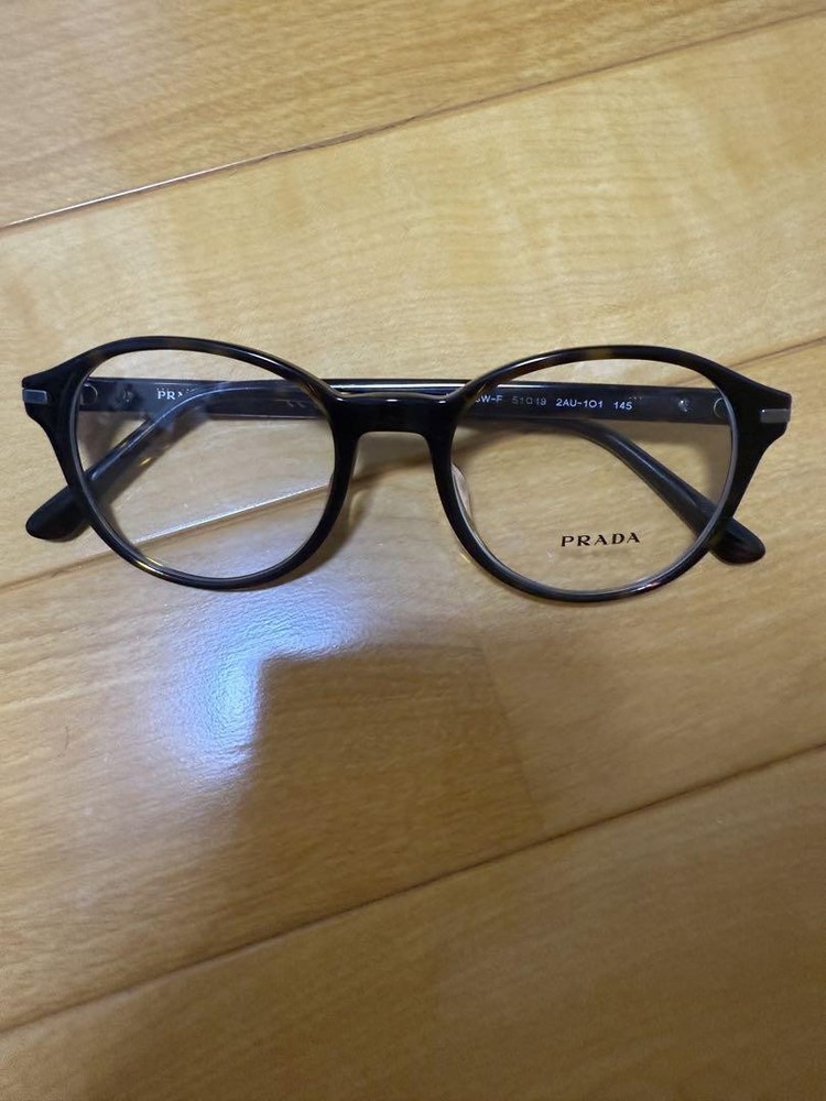 Prada Brown Black Sunglasses Unused Authentic Frame