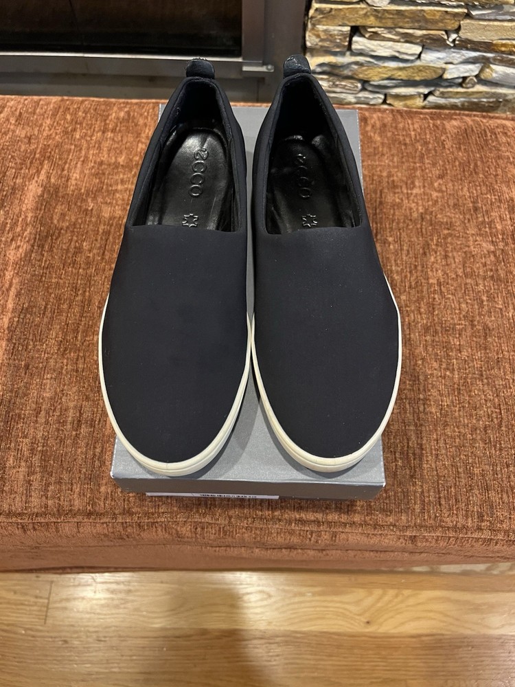 Ecco Fara  Women's Slip-On Sneakers Black Size 39  US 8.-8.5