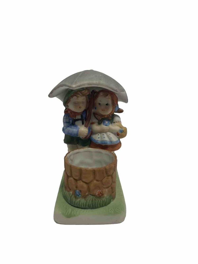 Vintage 1981 WA Taiwan Boy Girl Figurine Candle Holder Wishing Well Umbrella  