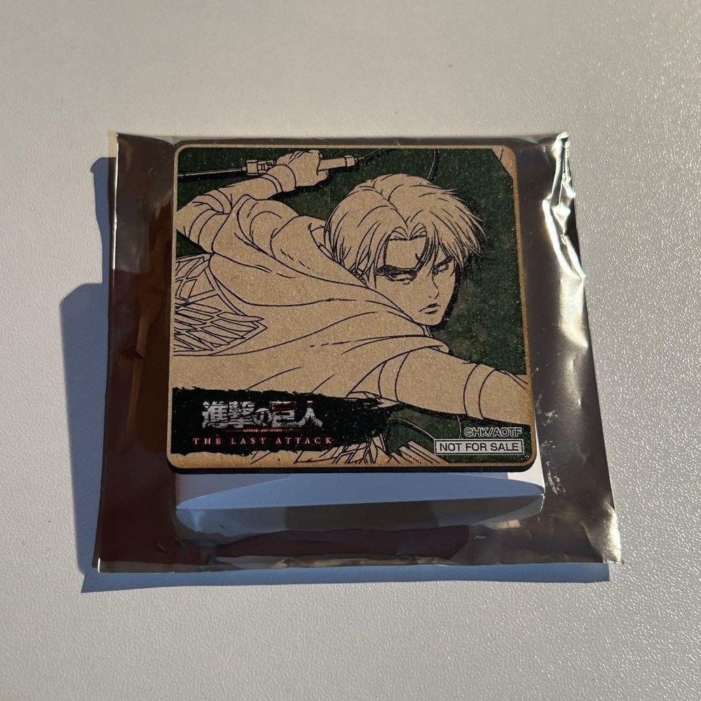 Movie Attack On Titan The Last Bonus Wooden Pin Badge Levi