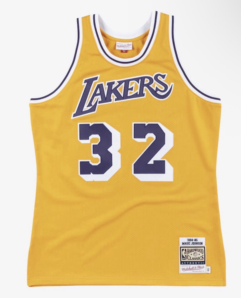 Majic Johnson Mitchell & Ness Swingman Jersey Size Large Brand New With Tags.