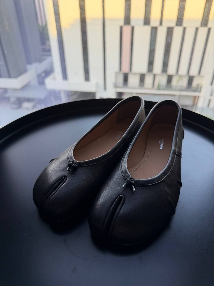Maison Margiela Tabi Flat Ballerinas – Black, Size 39 ,25.5cm