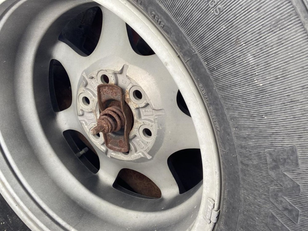 Wheel 17x7 7 Spoke Aluminum Spare Opt S2B Fits 07-20 SUBURBAN 1500 4674426