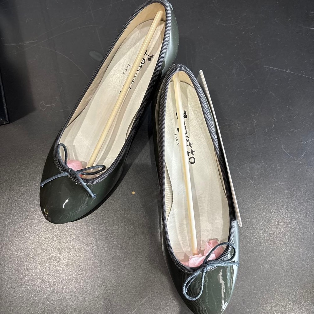 Rare Repetto Ballet Flats Shoes Women's Size 37 Leather Black Elegant Classic