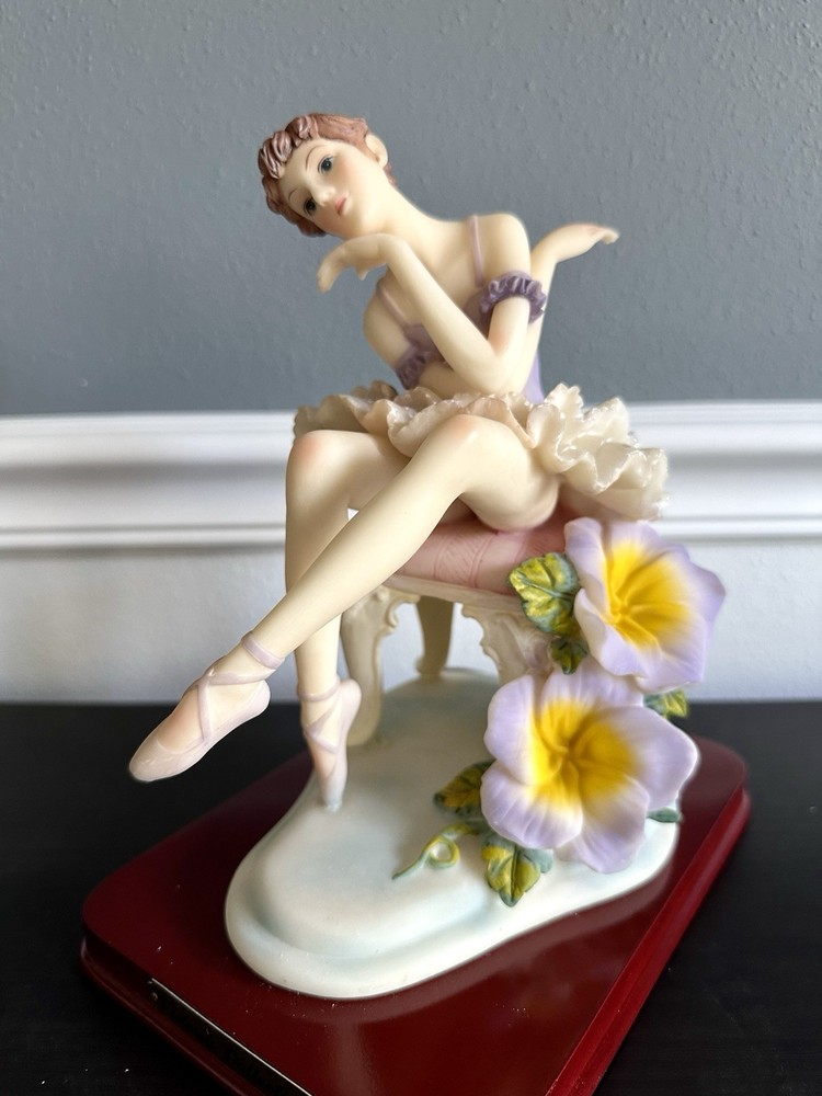 Joanna & John Victoria Porcelain Ballerina Figurine 2001 New A010