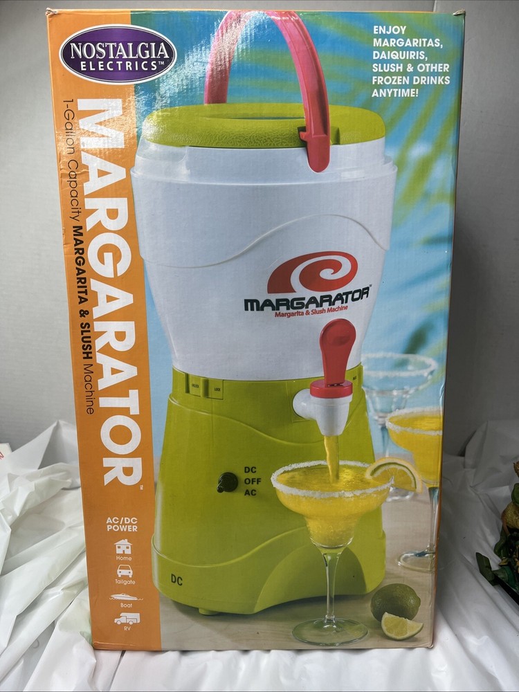 Nostalgia 1-Gallon Margarator Slush Maker and Blender MSB-585