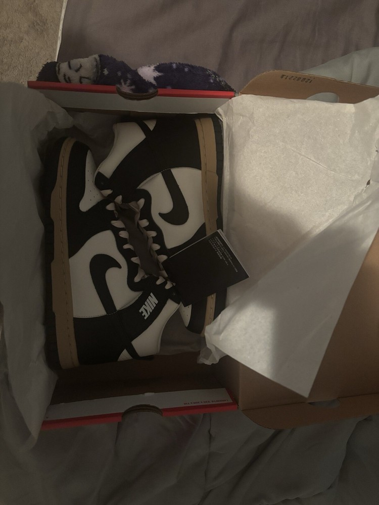 Vintage Panda Dunk High Women’s Size 7