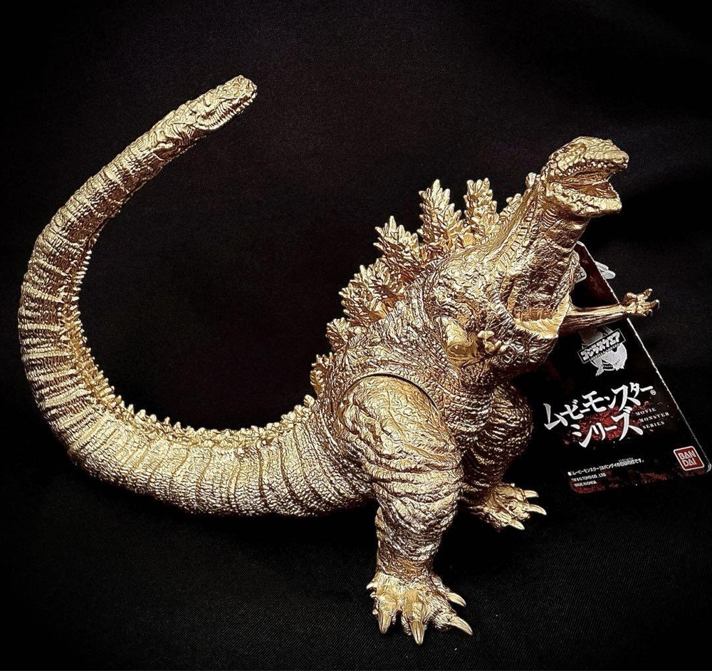 Shin Godzilla Hibiya Square Gold Statue Movie Monster Series