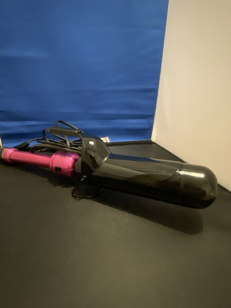 Hot Tools Pink Titanium Curling Iron HPK47 Professional Styling