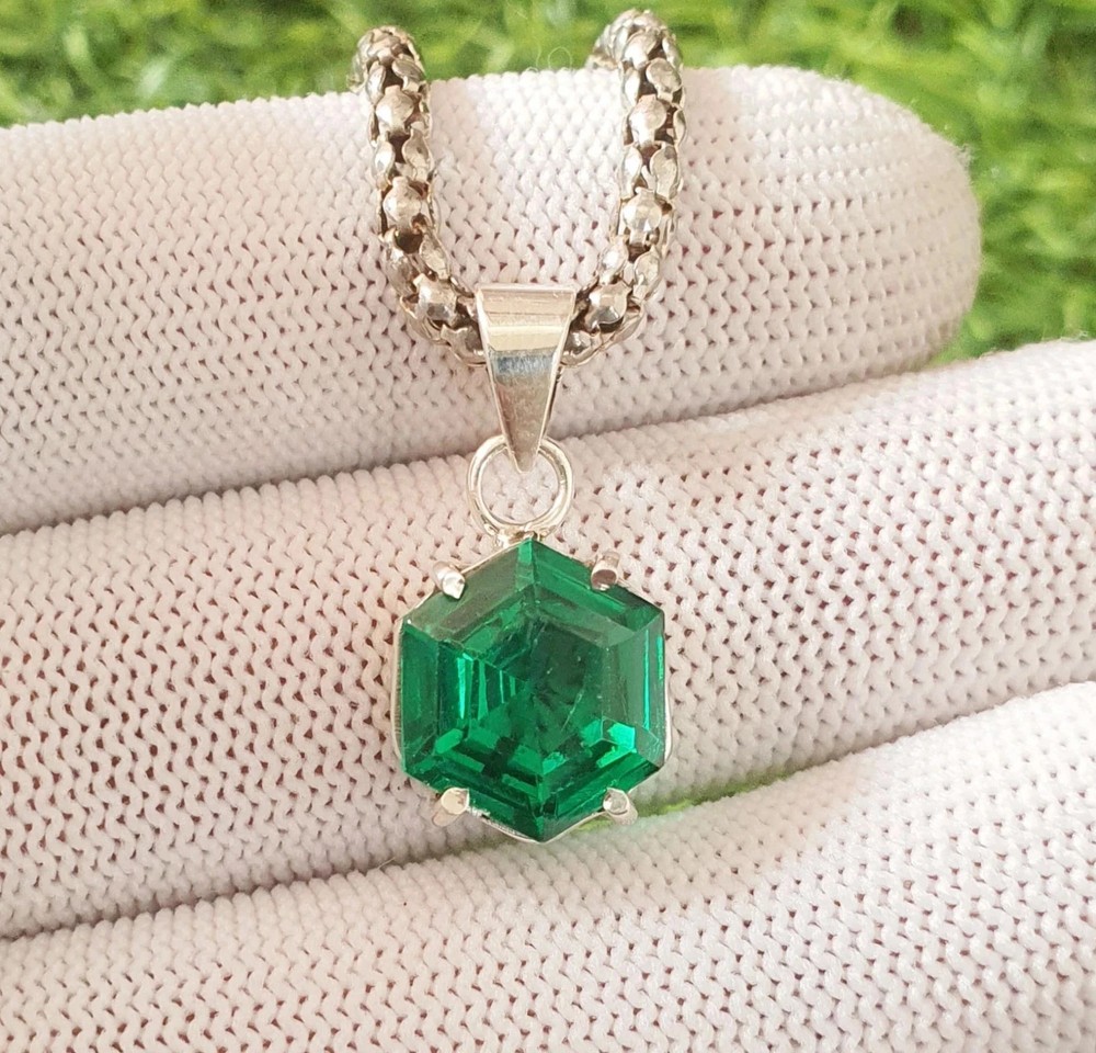 Certified 16.20 Ct Natural Emerald 925 Solid Silver Hexagon Cut Pendant Gemstone