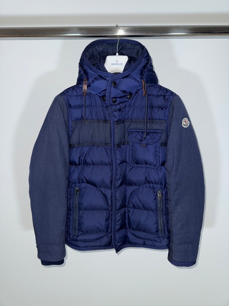 Moncler Ryan Jacket Size 2 S/M in Blue