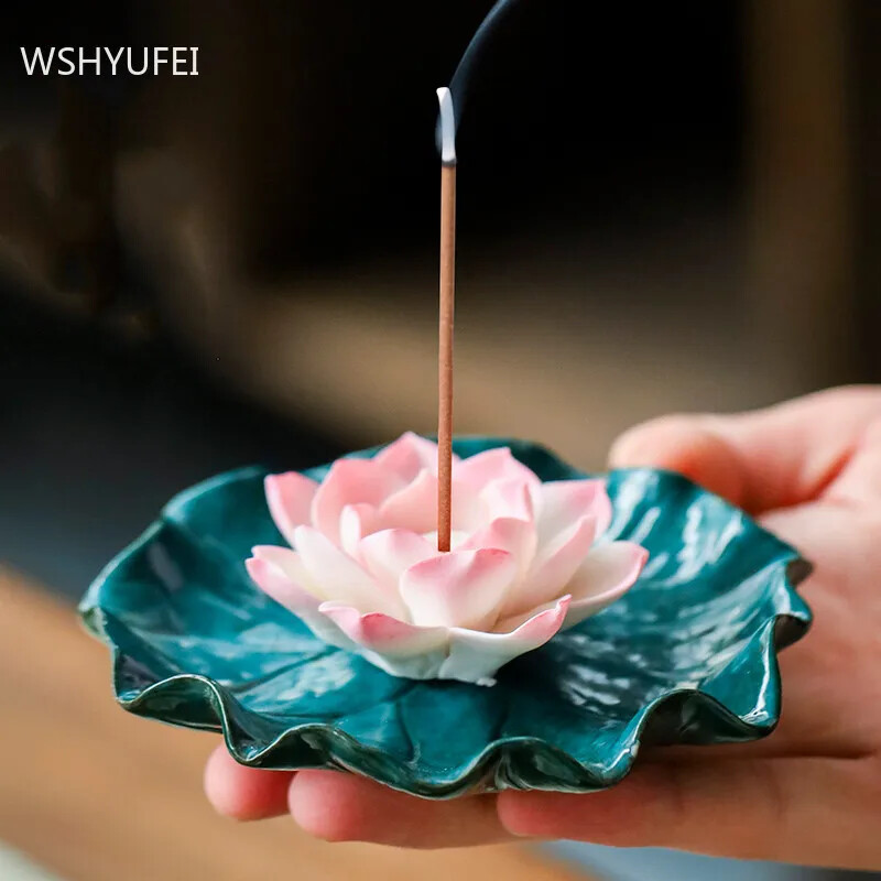 Ceramic Lotus Incense Burner for Zen Buddhist Sandalwood Aromatherapy Craft