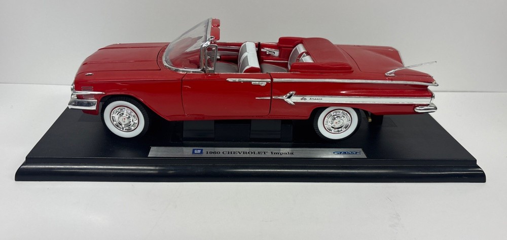 Welly 1960 Chevrolet Impala Red Convertible 1:18 (Read Description)