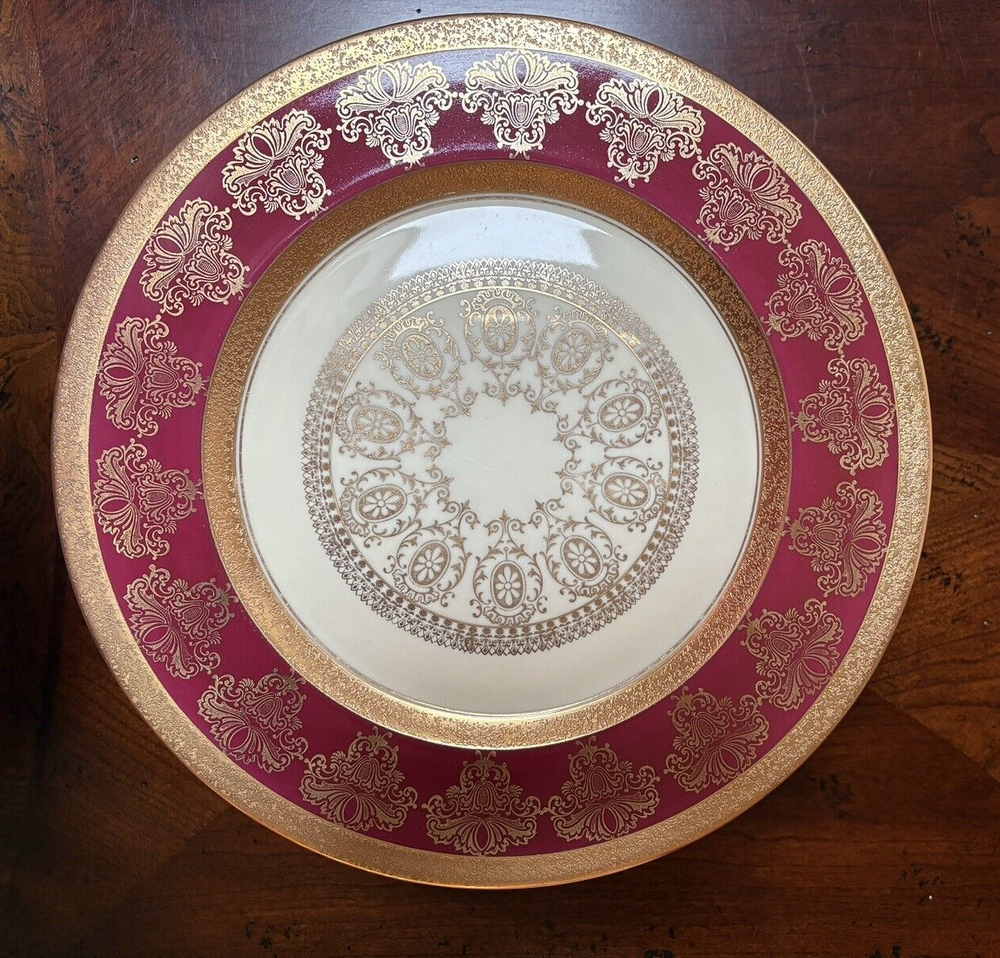 Vintage Stouffer USA Fine china Red & Encrusted Gold 11 in Plate Set of 4