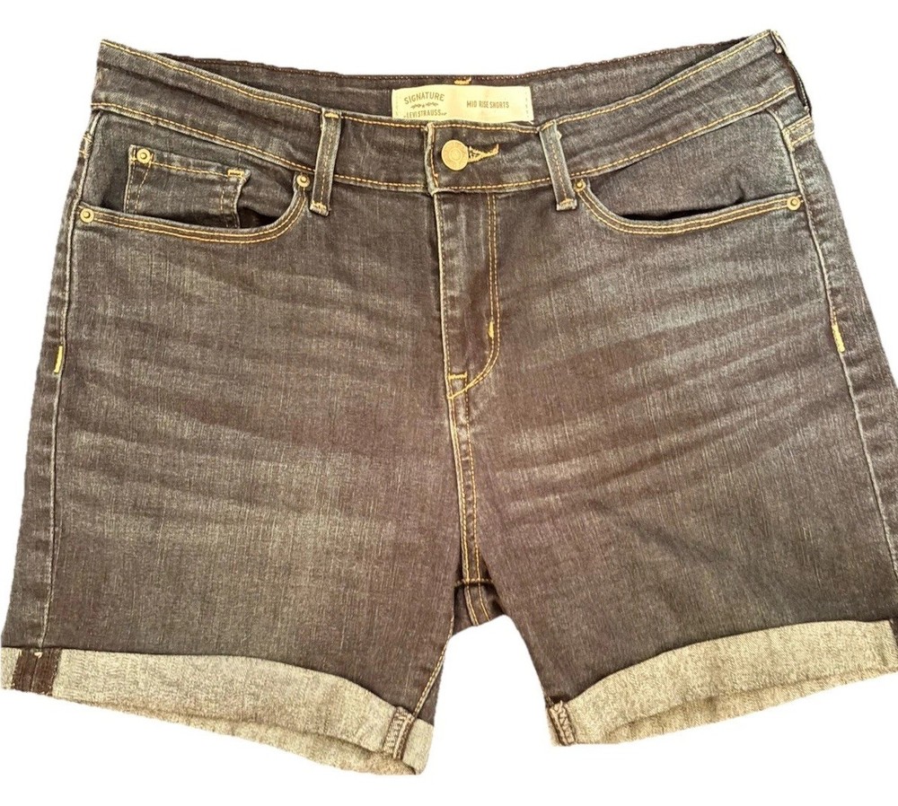 Signature by Levi Strauss & Co. Mid Rise Denim Shorts Dark Blue Size 8 W29