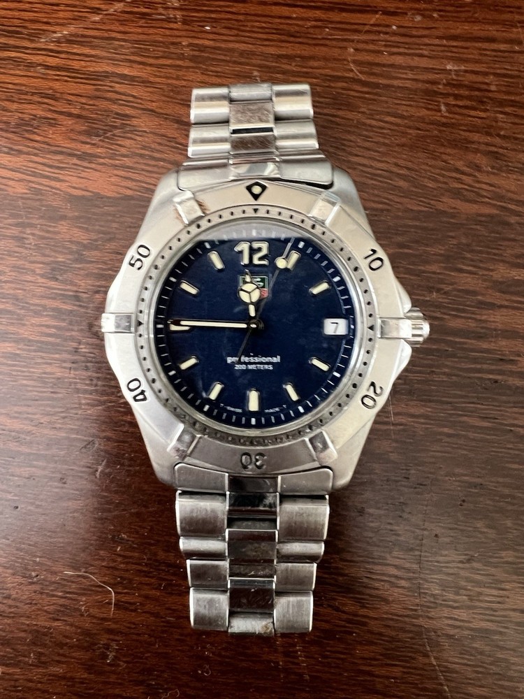 TAG Heuer Aquaracer Blue Men's Watch - WAF1112