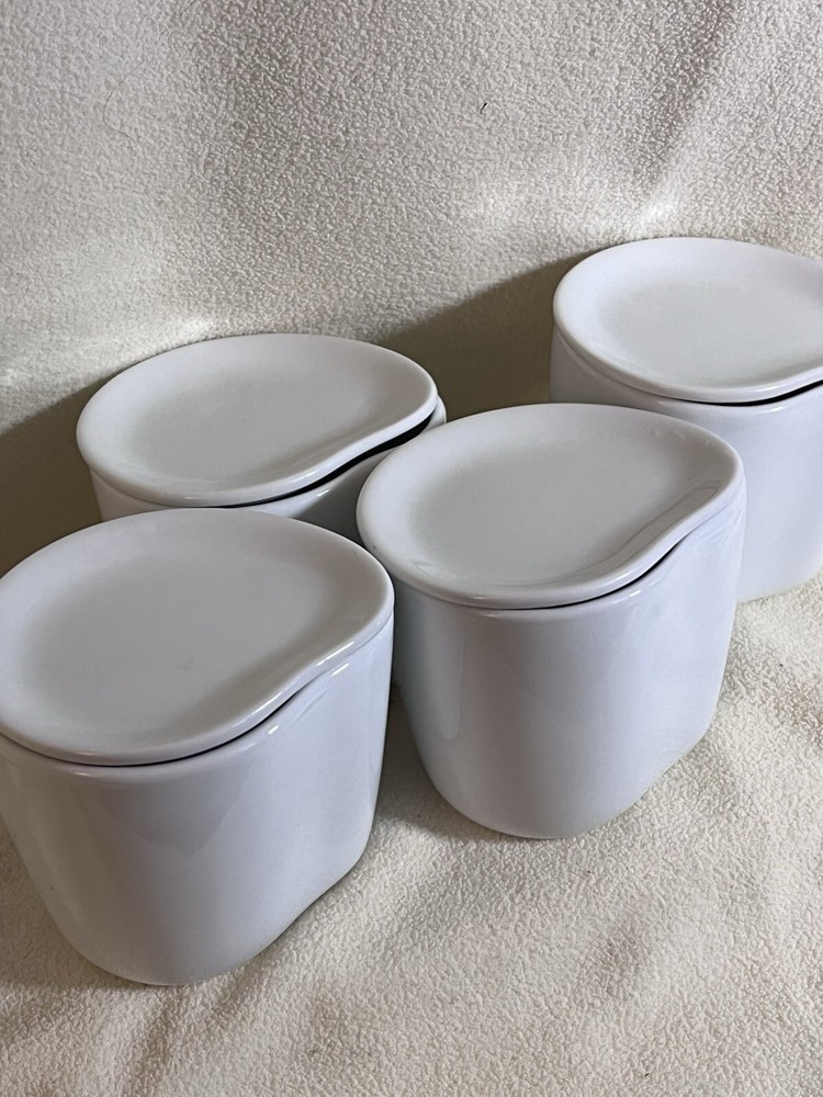 Set Of 4 2008 Starbucks Organic by Aida White Mugs w coaster/lid