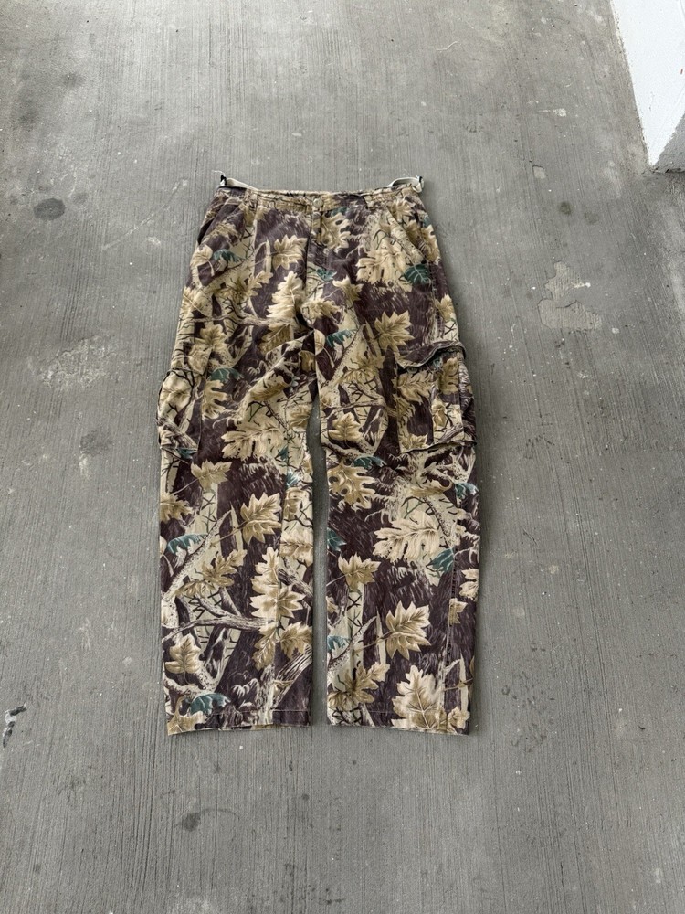 Crazy Vintage Real Tree Camo Cargo Pants Y2K Medium USA Faded