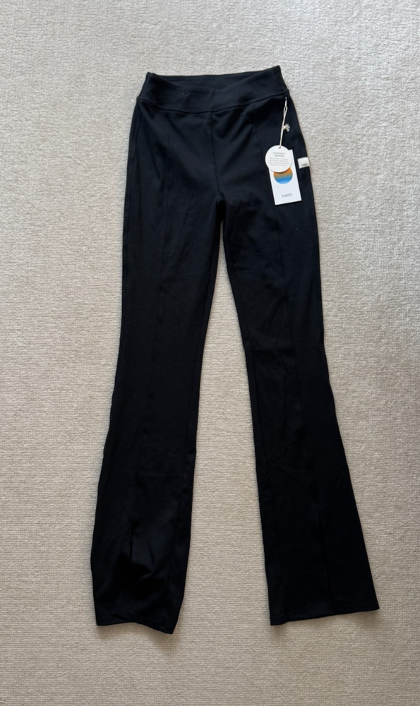 Vuori Womens Lux Split Bootcut Black Performance Rib Pants NWT XS