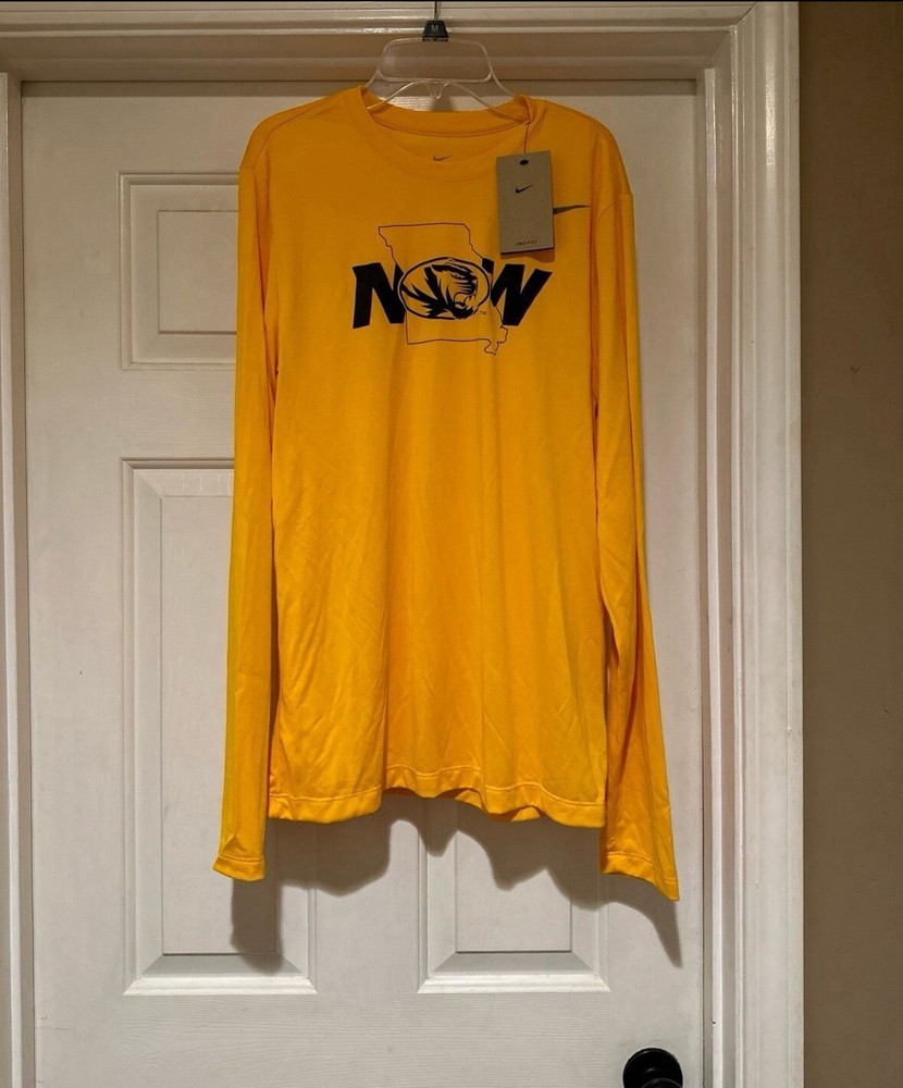 New With Tags Nike Dri Fit Missouri Tigers Long Sleeve Shirt Men’s Size Medium