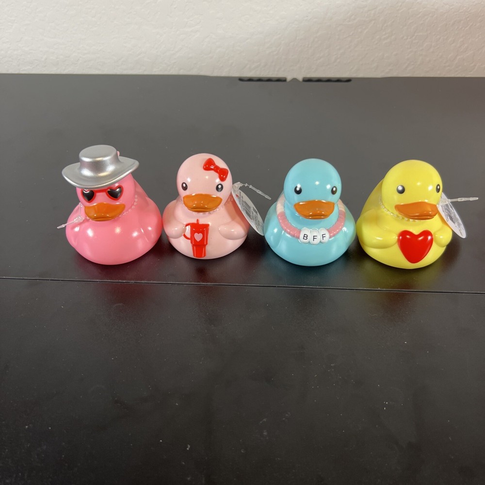 Target Bullseye Playground Valentine’s 2025 4 Rubber Duckies BFF Cowboy Hat Cup