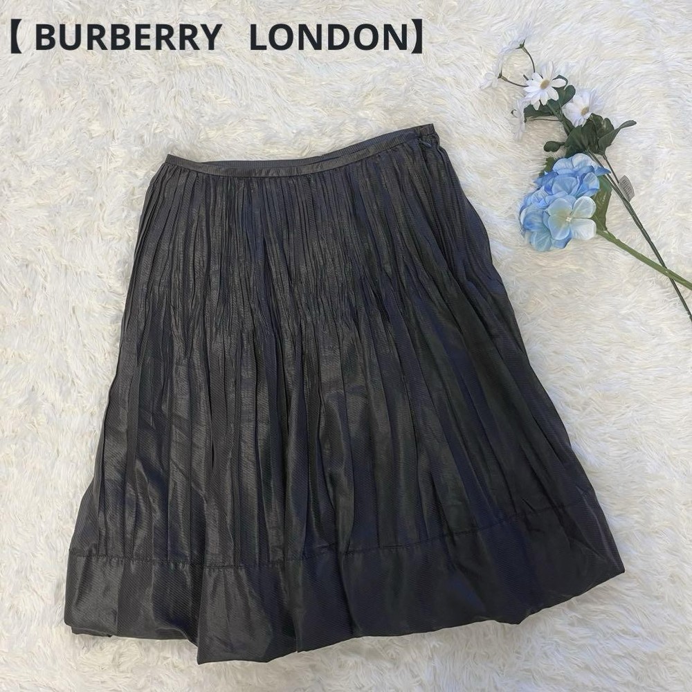 Burberry London Black Pleated Balloon Skirt Size 36 Preowned