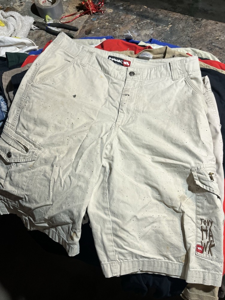 Tony Hawk Men's Vintage Y2K Cargo Shorts Khaki