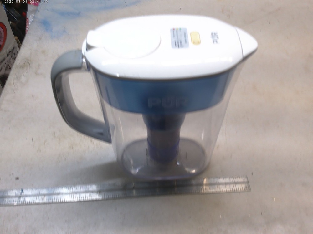 PUR water Filter pitcher USED IN WORKING CONDITION