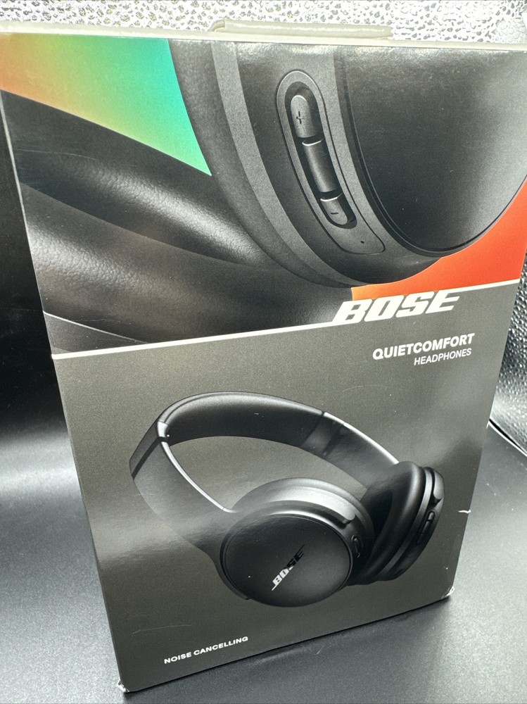 Bose QuietComfort Wireless Noise Cancelling Over-Ear Headphones in Black  
