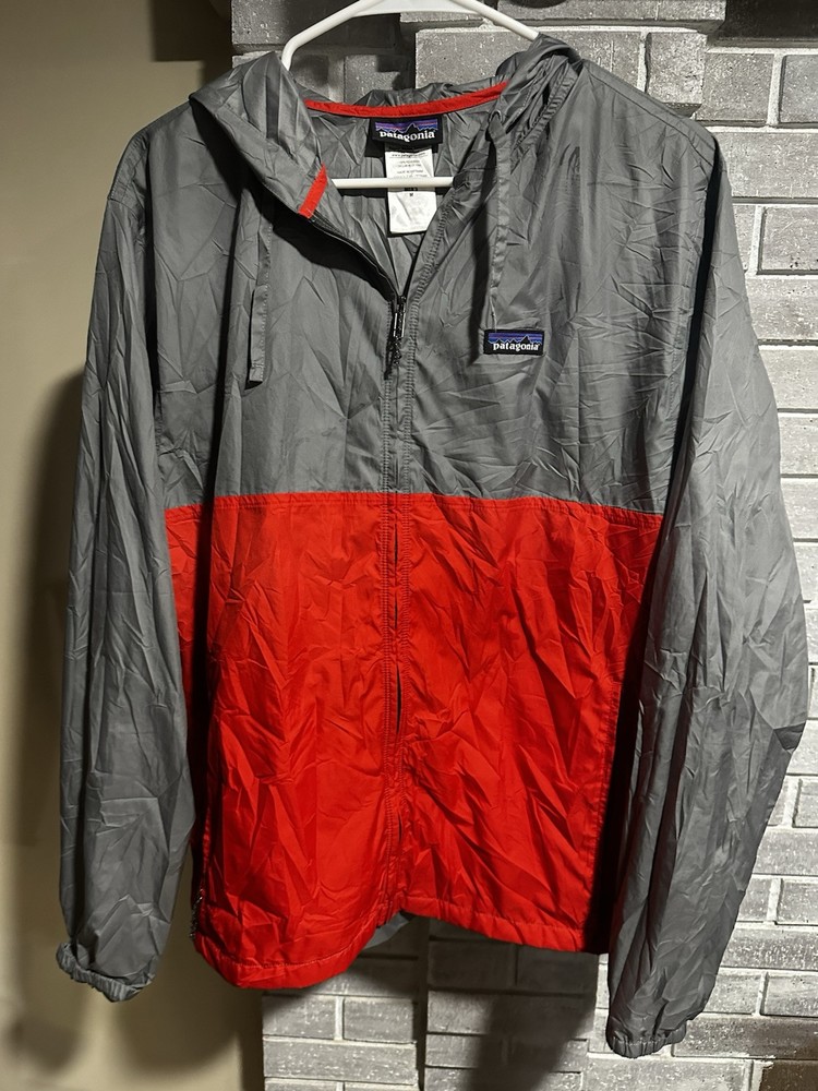 Patagonia Windbreaker Jacket for Men Size Medium Water-Resistant Lightweight