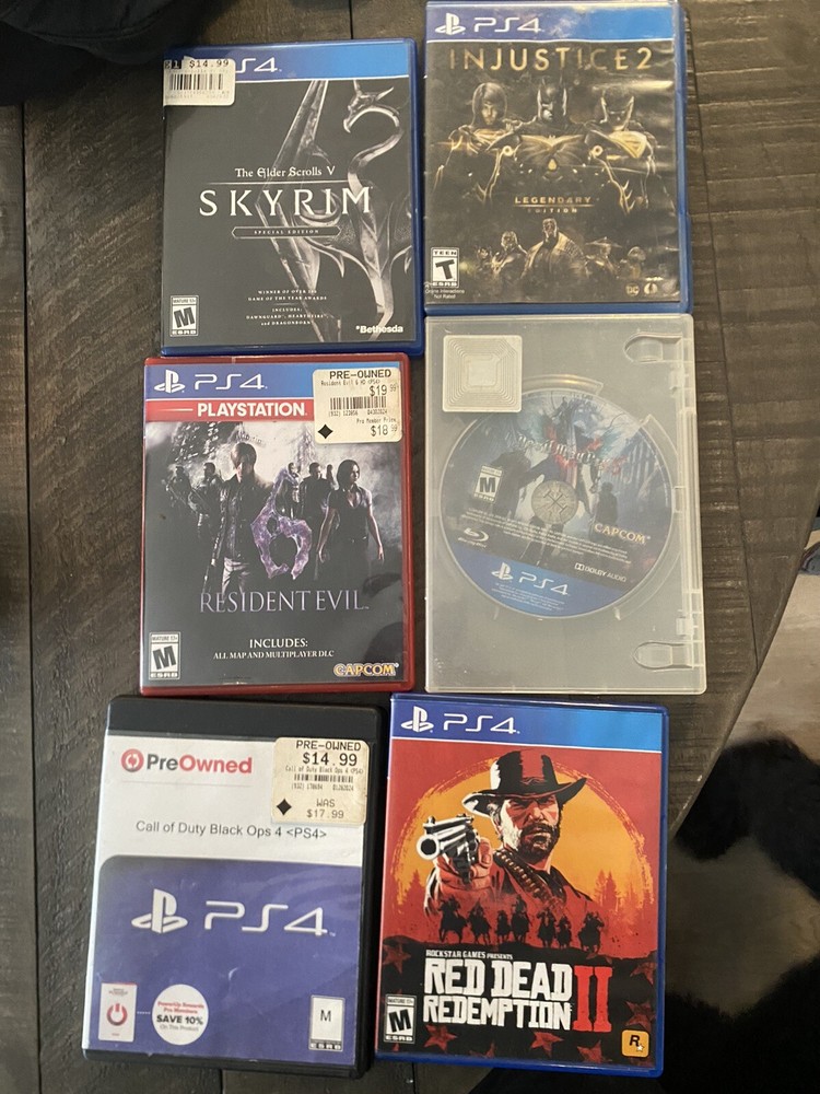 Video Game Bundle, Red dead 2, Black Ops 4, Sly Rim Special Edition, Injustice 2
