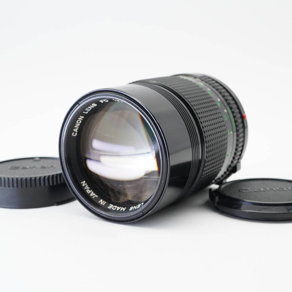Canon FD 135mm F2.8 Lens in Excellent Used Condition